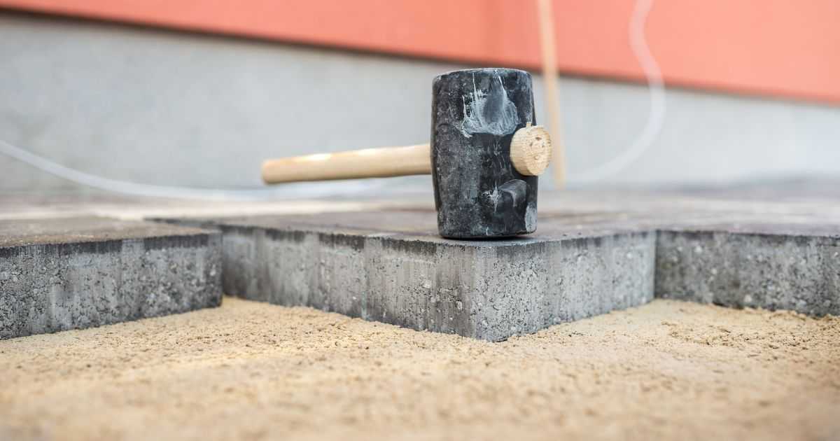 Curiosidades Sobre Pavers: Origem, Vantagens e Por Que São um Ótimo Investimento